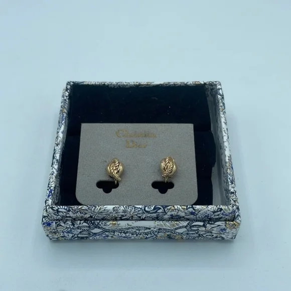 Christian Dior Twisted Ribbon Gold Clip-On Earrings with Box and COA - Picture 3 of 8